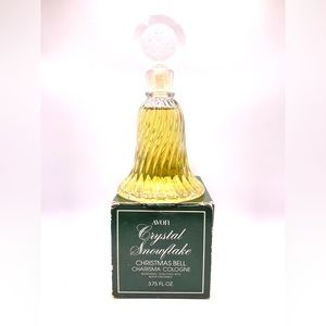 Vintage 1980 Avon Crystal Snowflake Christmas Bell in box